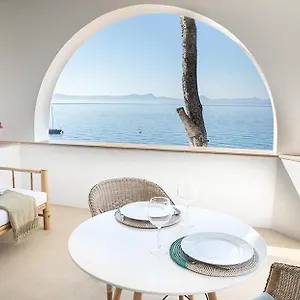 https://alcudia-vida-sana-primera-linea-de-mar.allmallorcahotels.com